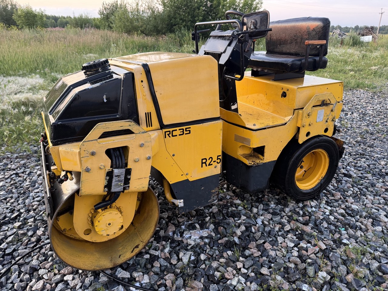 Каток Dynapac RC35